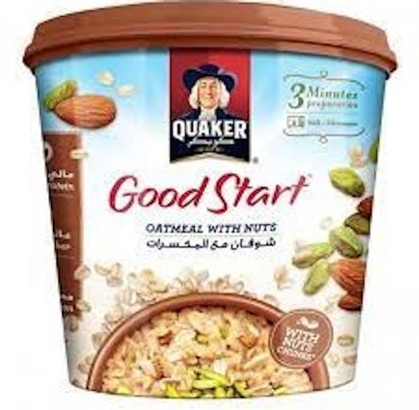 وجبة شوفان كويكر مع المكسرات