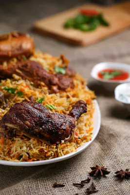 وصفة رز مع الدجاج واللحم المفروم